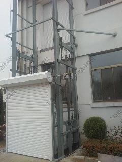 贴墙货梯:垂直运输领域革新方案助力多场景应用 2025-05-12(图2) 贴墙货梯:垂直运输领域革新方案助力多场景应用 2025-05-12(图2)